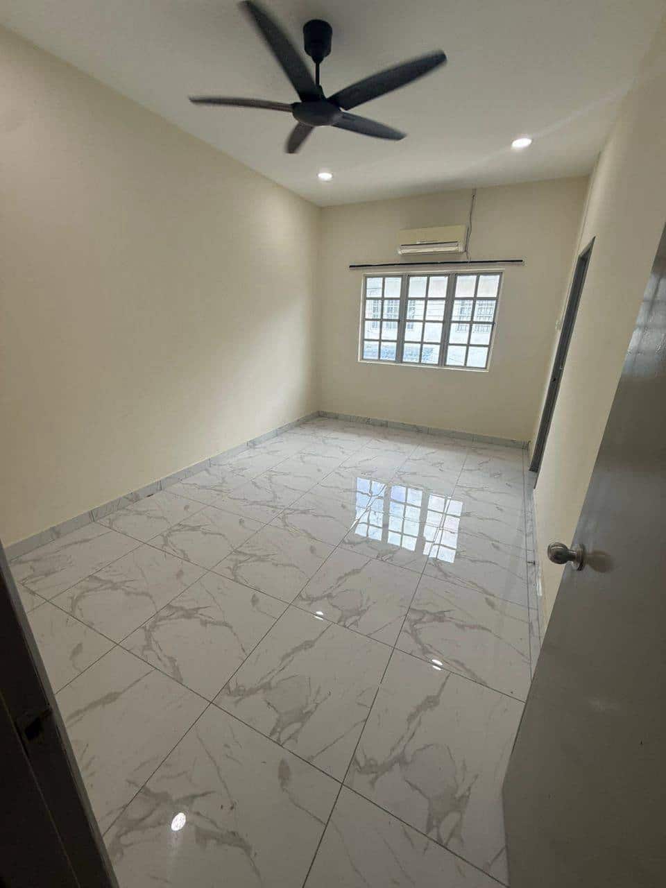Double Storey Jalan Kasawari 9 5