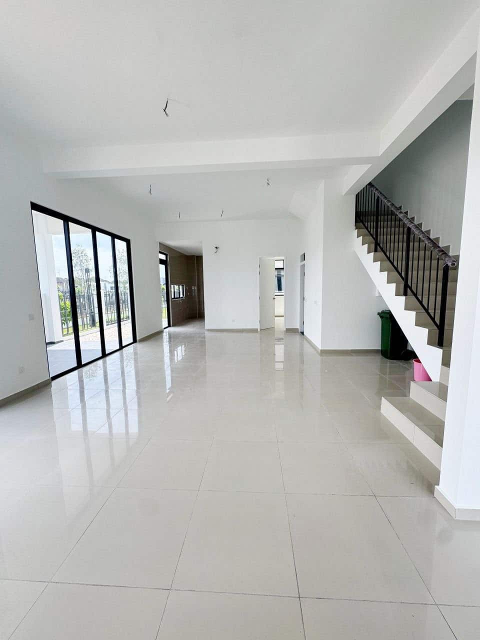 Double Storey Terrace House Eco Spring 2