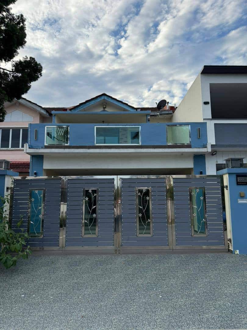 Double Storey Intermediate Jalan Kemboja 3X/X Indahpura