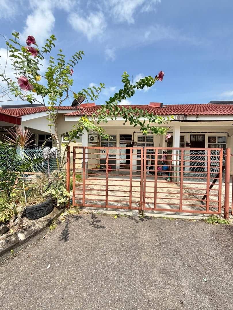 Single storey low medium cost Taman Desaru Utama