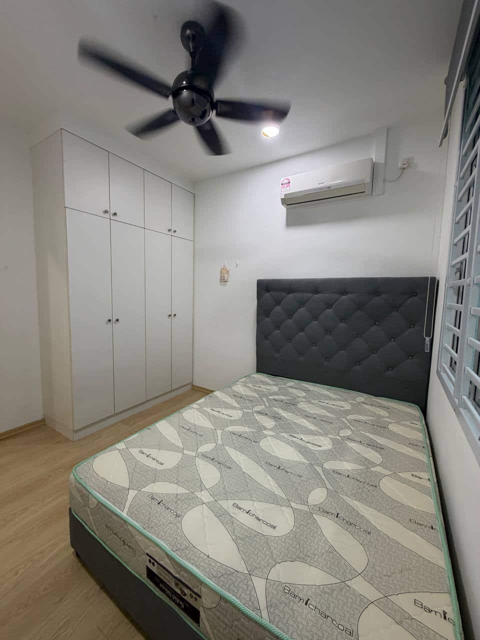 Condo Larkin Heights 4
