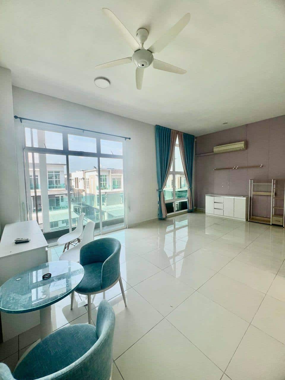 Condo R&F Princess Cove