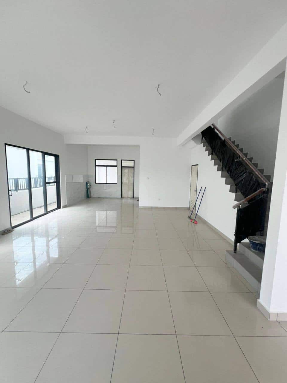 Endlot Unit Mutiara Maju