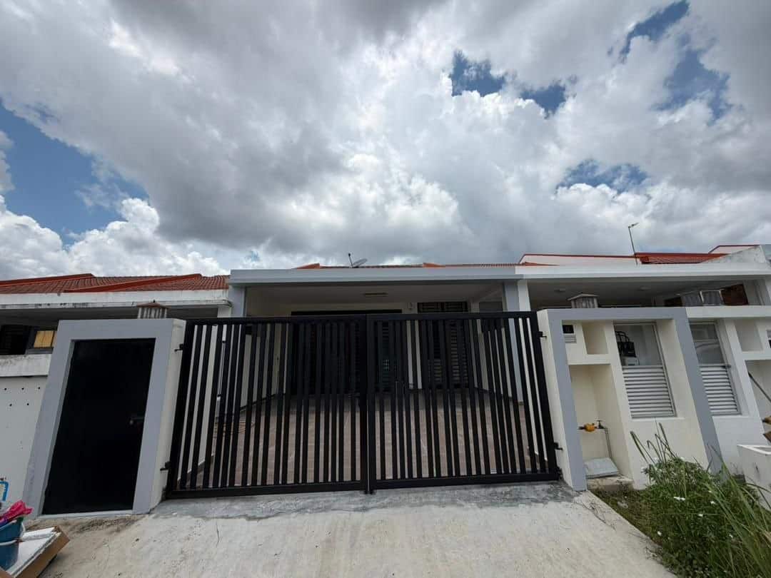 Single Storey Terrace Pelangi Indah