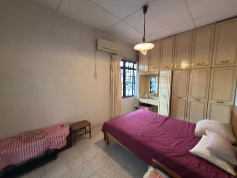 Double Storey Semi-D Taman Sentosa 6