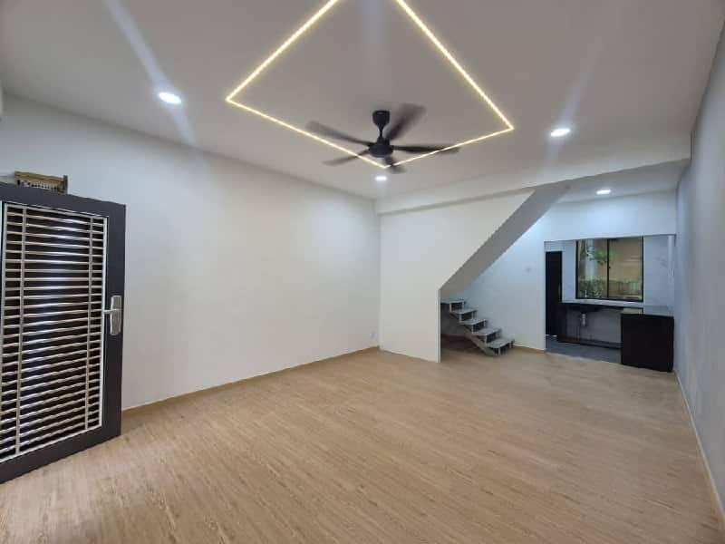 Single storey corner Jalan Terkukur