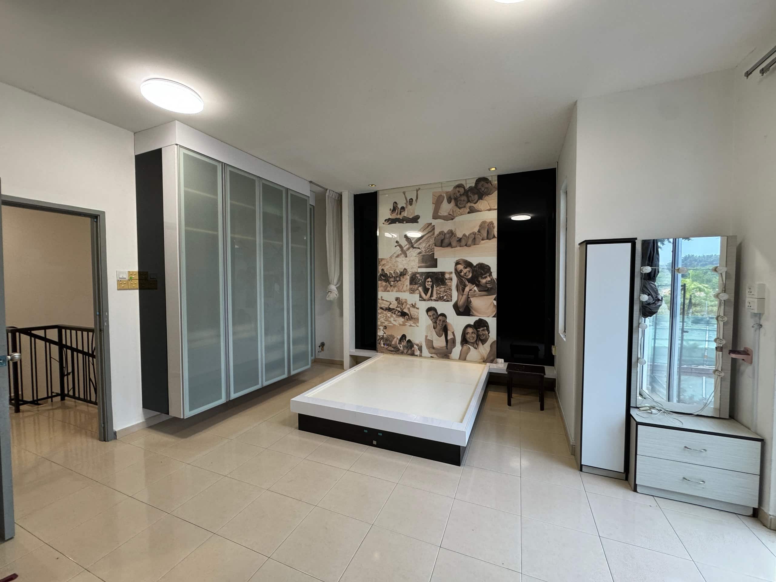 House LA Garden Jalan Jaya Putra 5/X 2