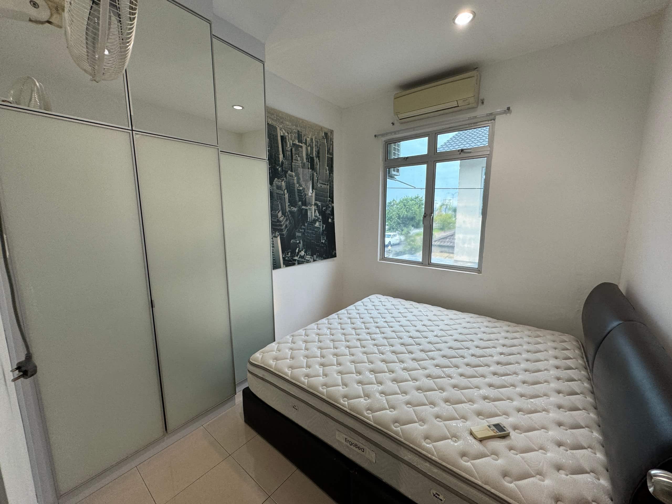House LA Garden Jalan Jaya Putra 5/X 3