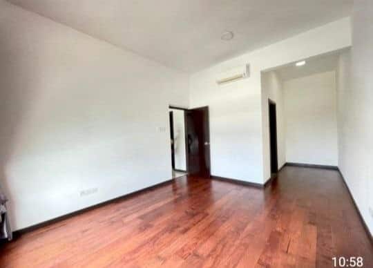 Condominium Molek Regency 3