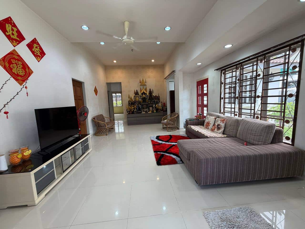 Single Storey Semi-D Taman Megah Ria