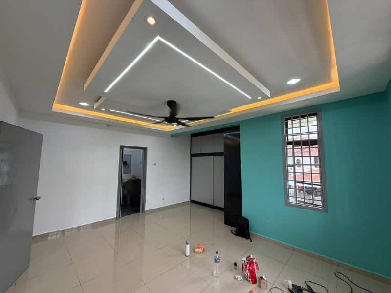 Double Storey Terrace Corner-lot SRI ALAM 2