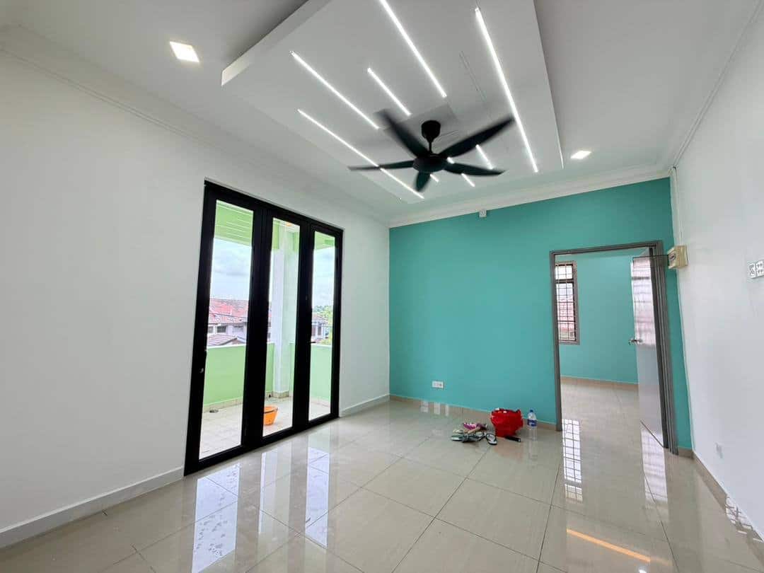 Double Storey Terrace Corner-lot SRI ALAM 3