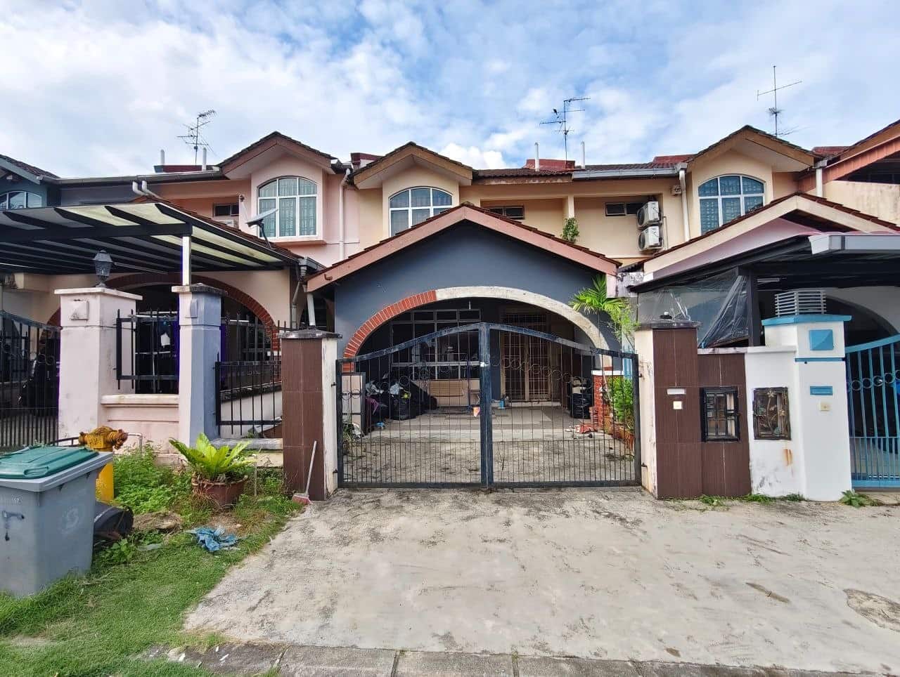 Double Storey Terrace House Taman Skudai Indah
