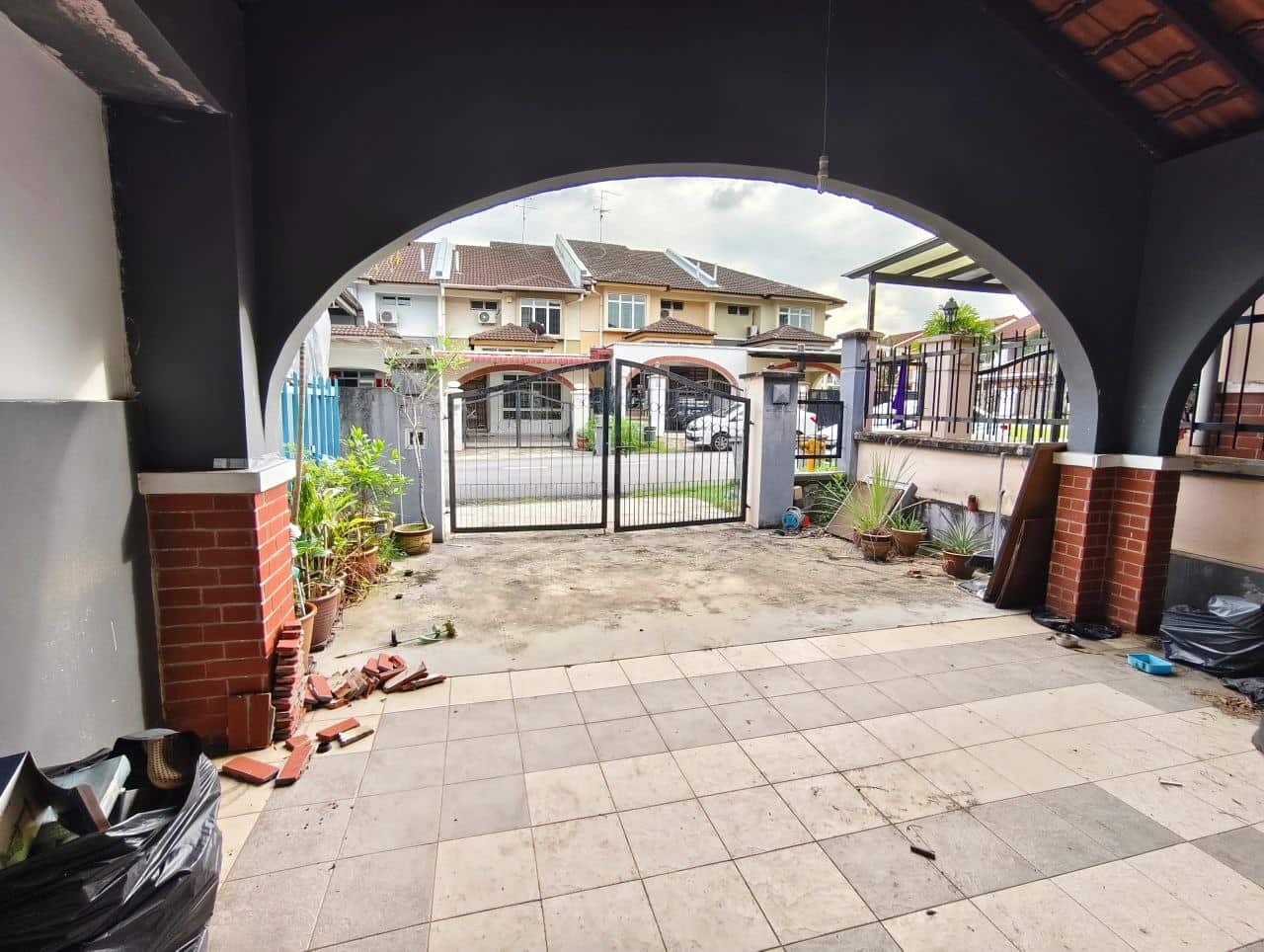 Double Storey Terrace House Taman Skudai Indah 2