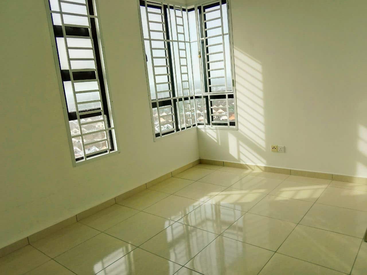 Condo Taman bukit indah 4