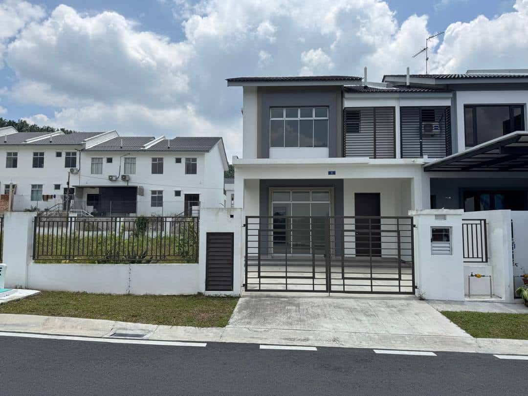 Double Storey Corner Bandar Baru Kangkar Pulai