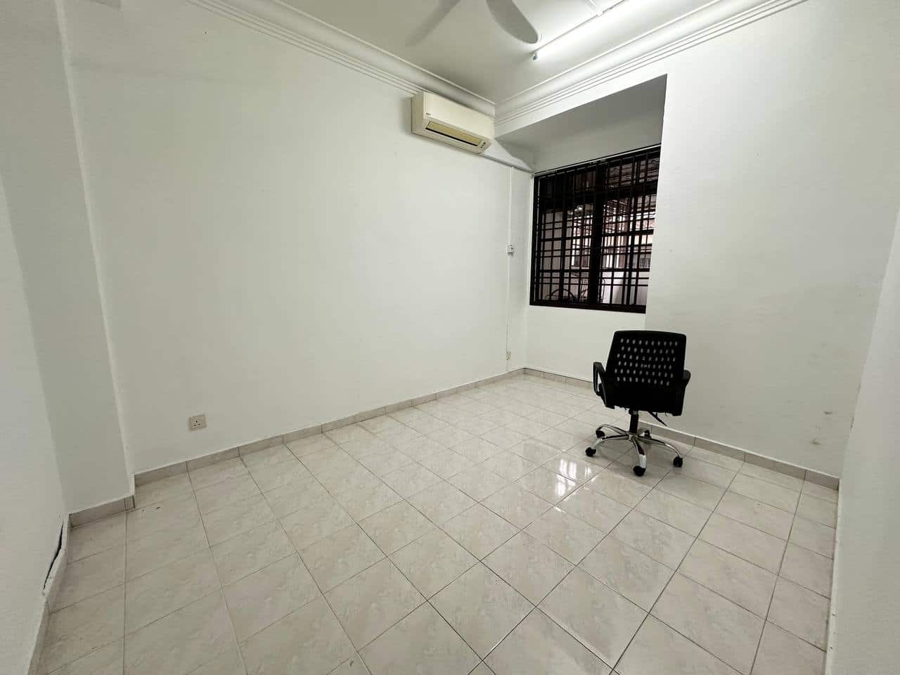 Double Storey Bukit Indah 6