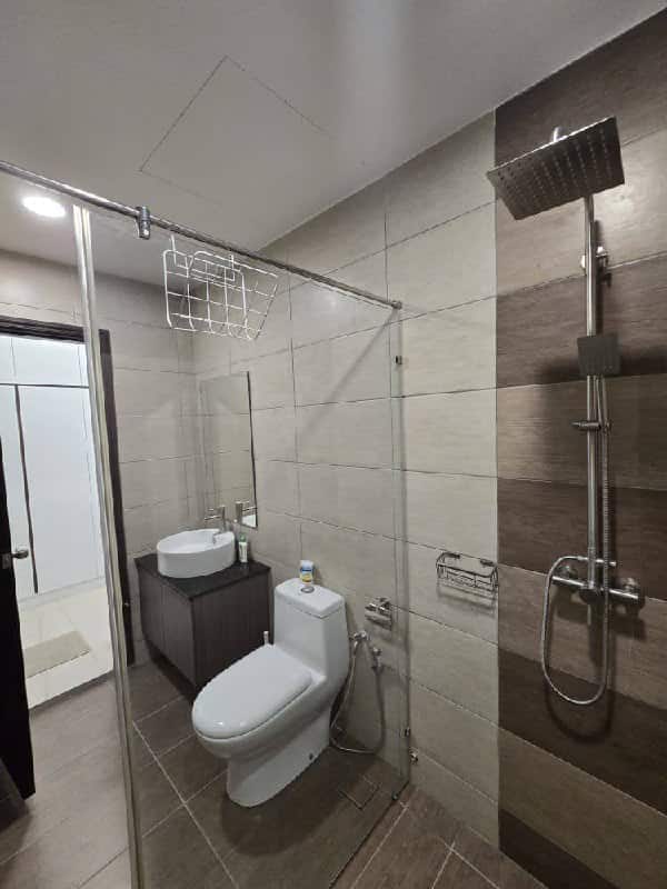Studio Molek Regency 8