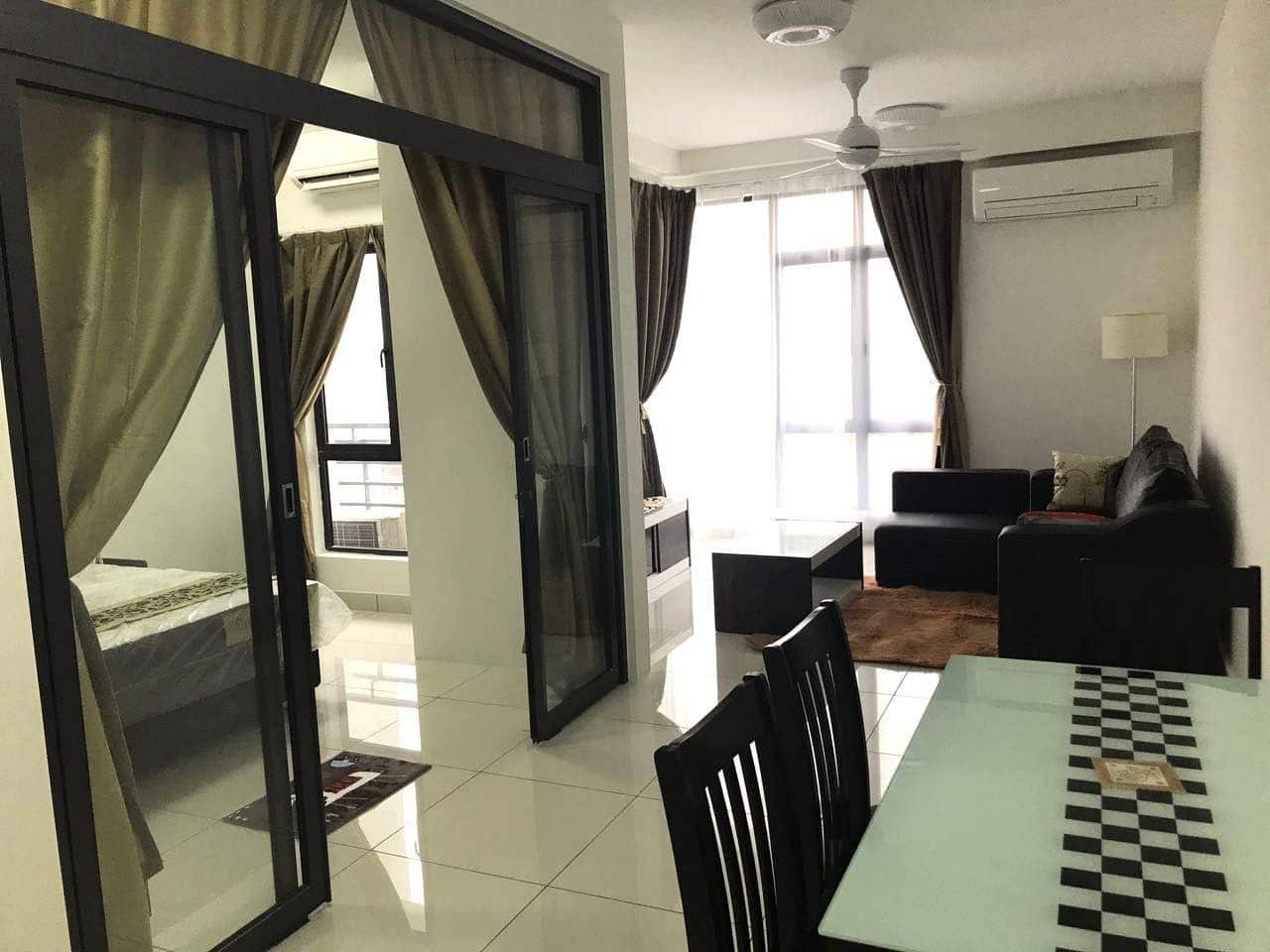High-Floor Apartment (South Tower) 1 Tebrau