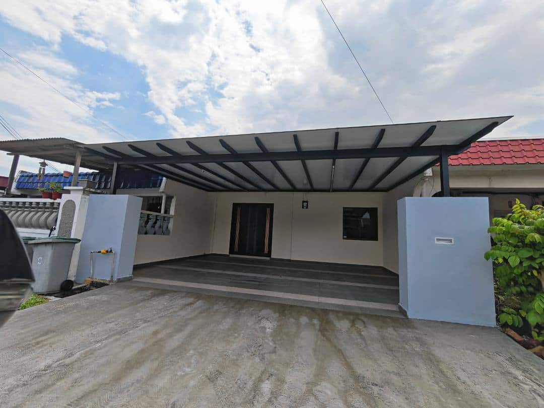 House Jalan Bukit Kempas
