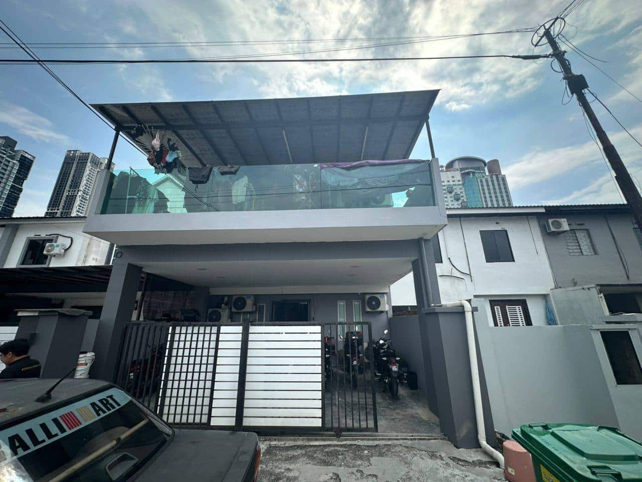 Double Storey Terrace Harimau Garang