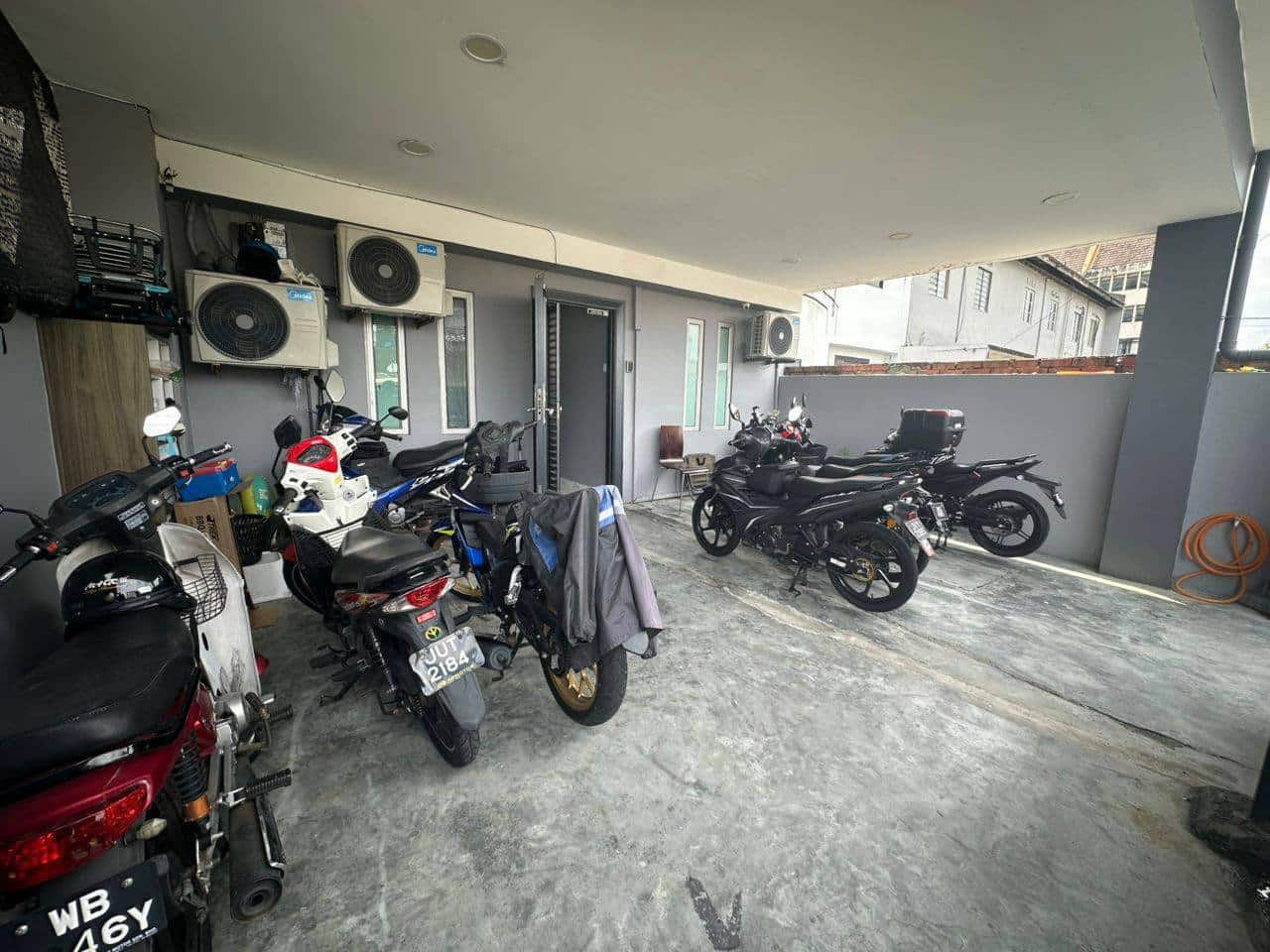Double Storey Terrace Harimau Garang 8