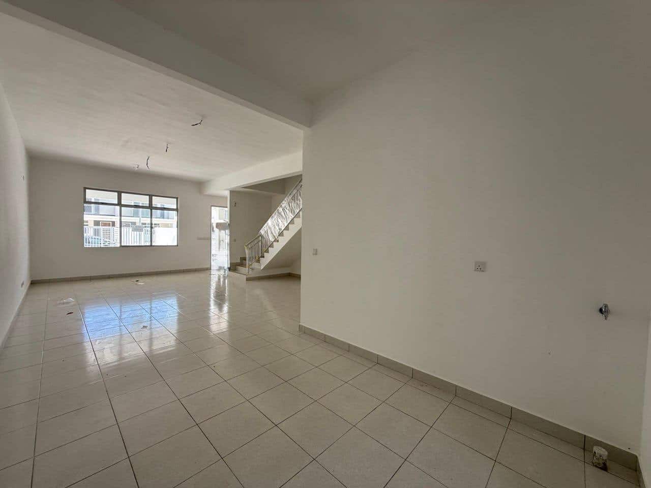 Double Storey Intermediate MERIDIN EAST (HAZEL)