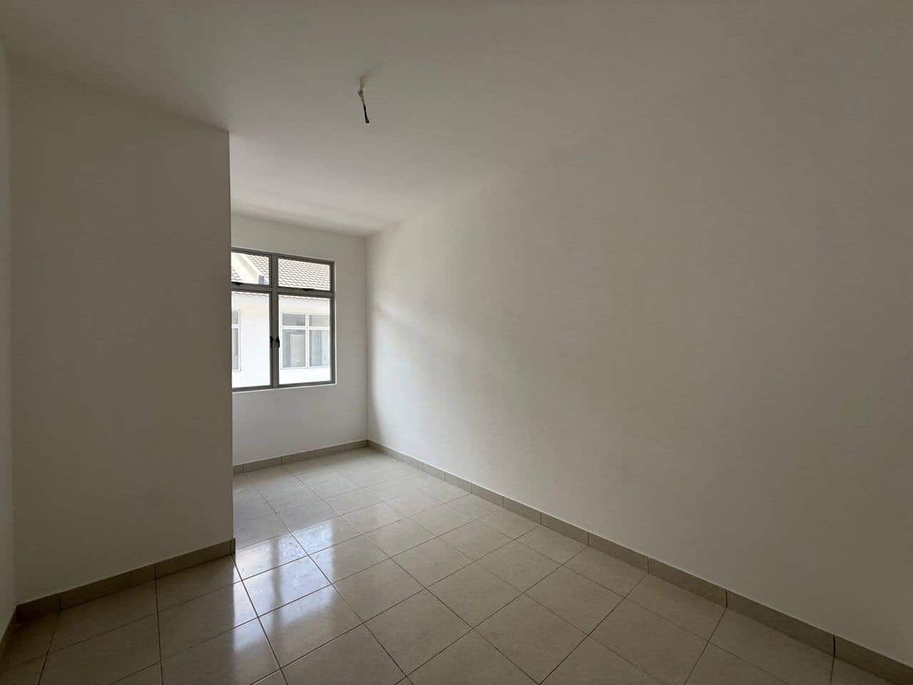Double Storey Intermediate MERIDIN EAST (HAZEL) 8
