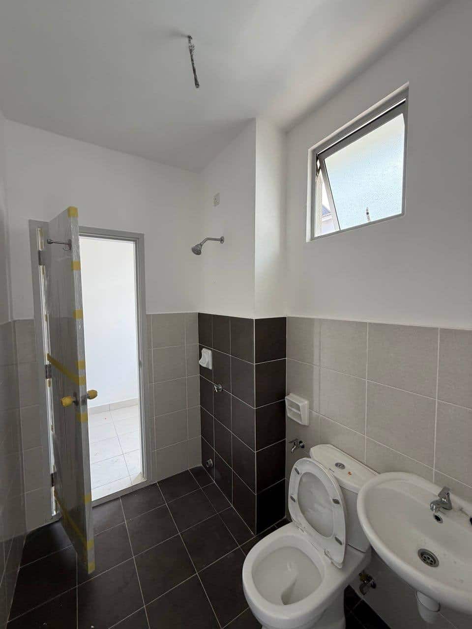 Double Storey Intermediate MERIDIN EAST (HAZEL) 9