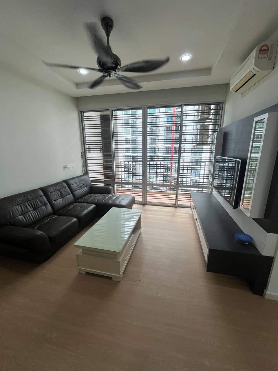 Corner Unit Greenfield Regency 4