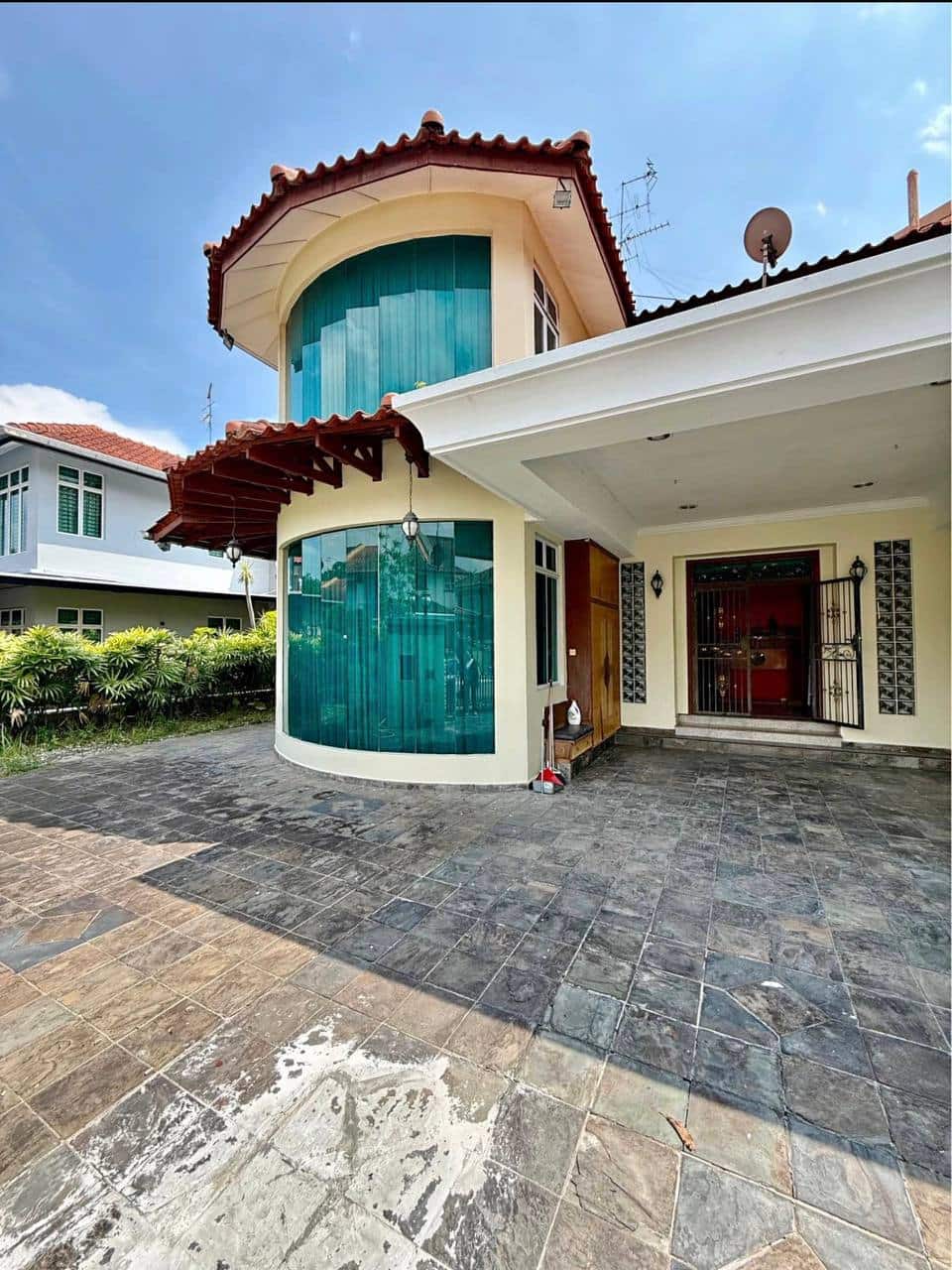 Double Storey Semi D Sutera Jingga
