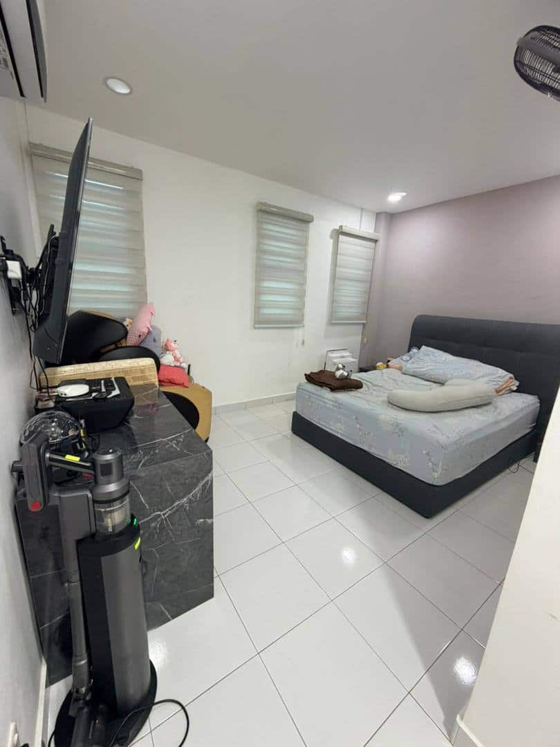 Medium Cost Double Storey Corner Laman Indah @ Kangkar Pulai 6