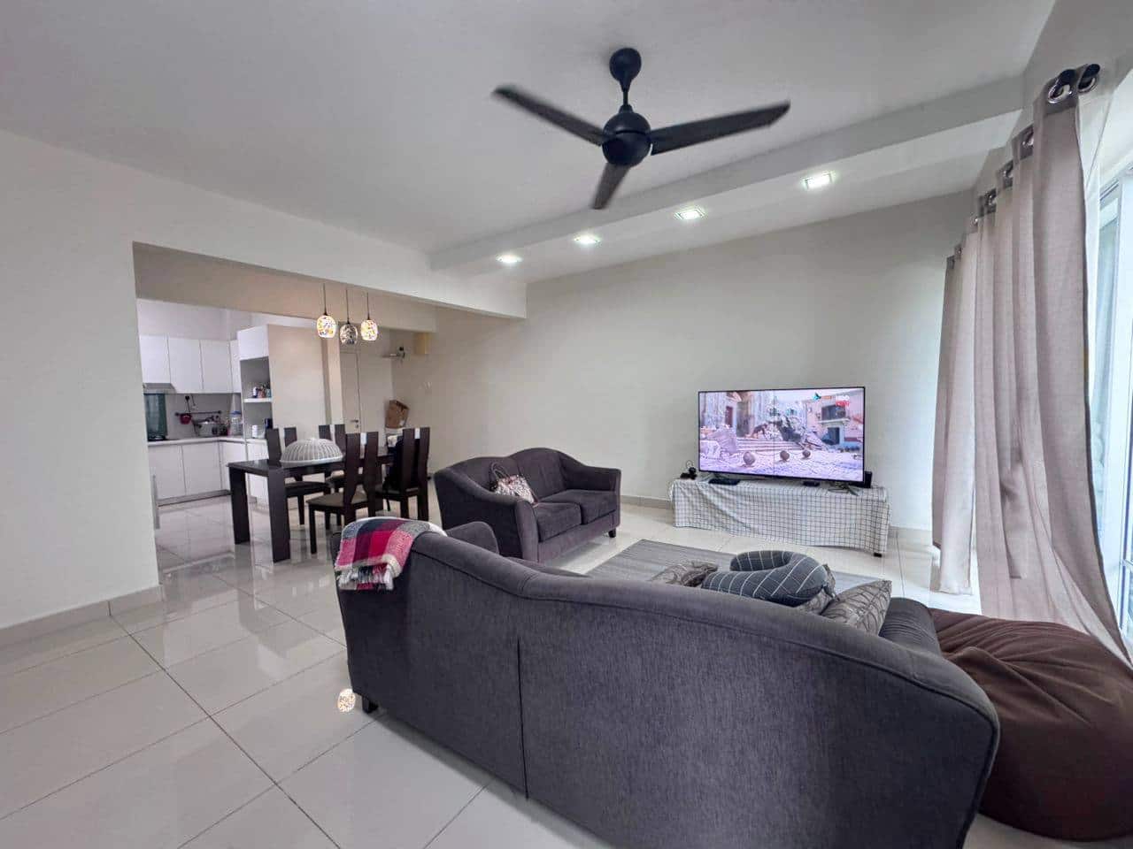 Apartment Nusa Idaman 2