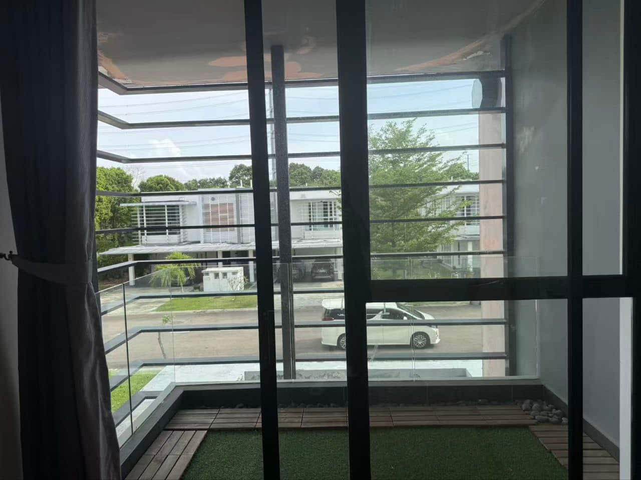 2 Storey Semi - D East Ledang 6