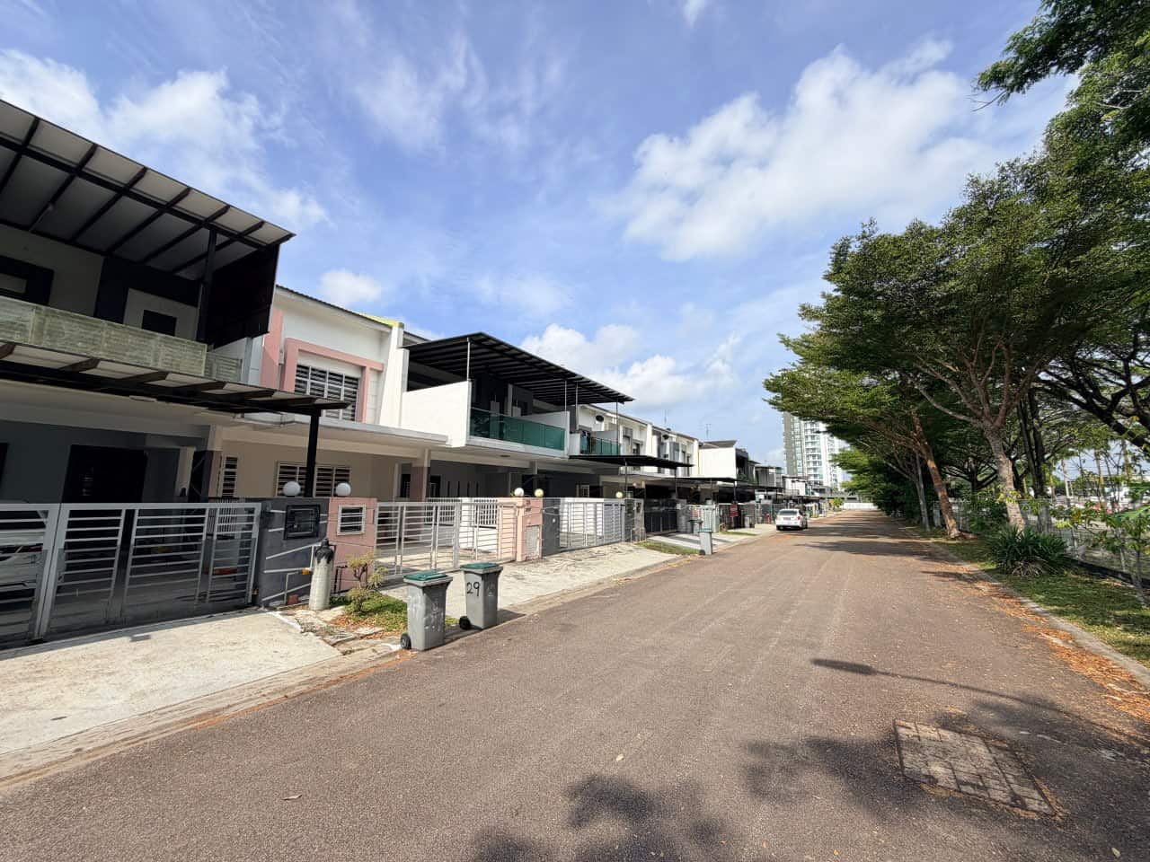 Double Storey Terrace Iolite 1 Seri Austin