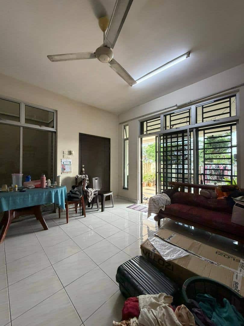 2 Storey House Mutiara Rini 2