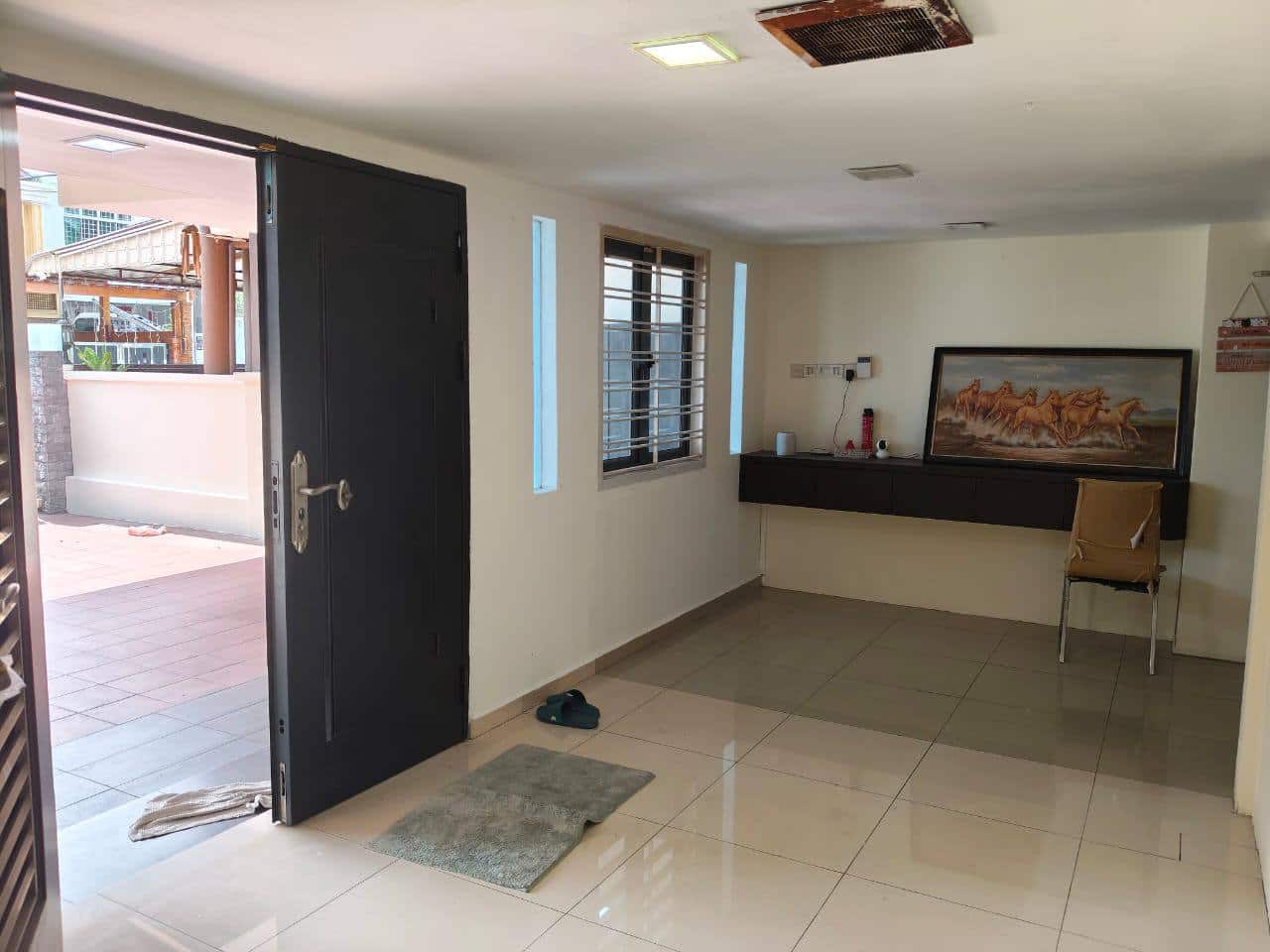 2.5 Storey Terrace House Ulu Tiram 4