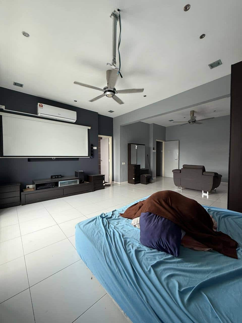 2.5 Storey Cluster House Taman Skudai Indah 5