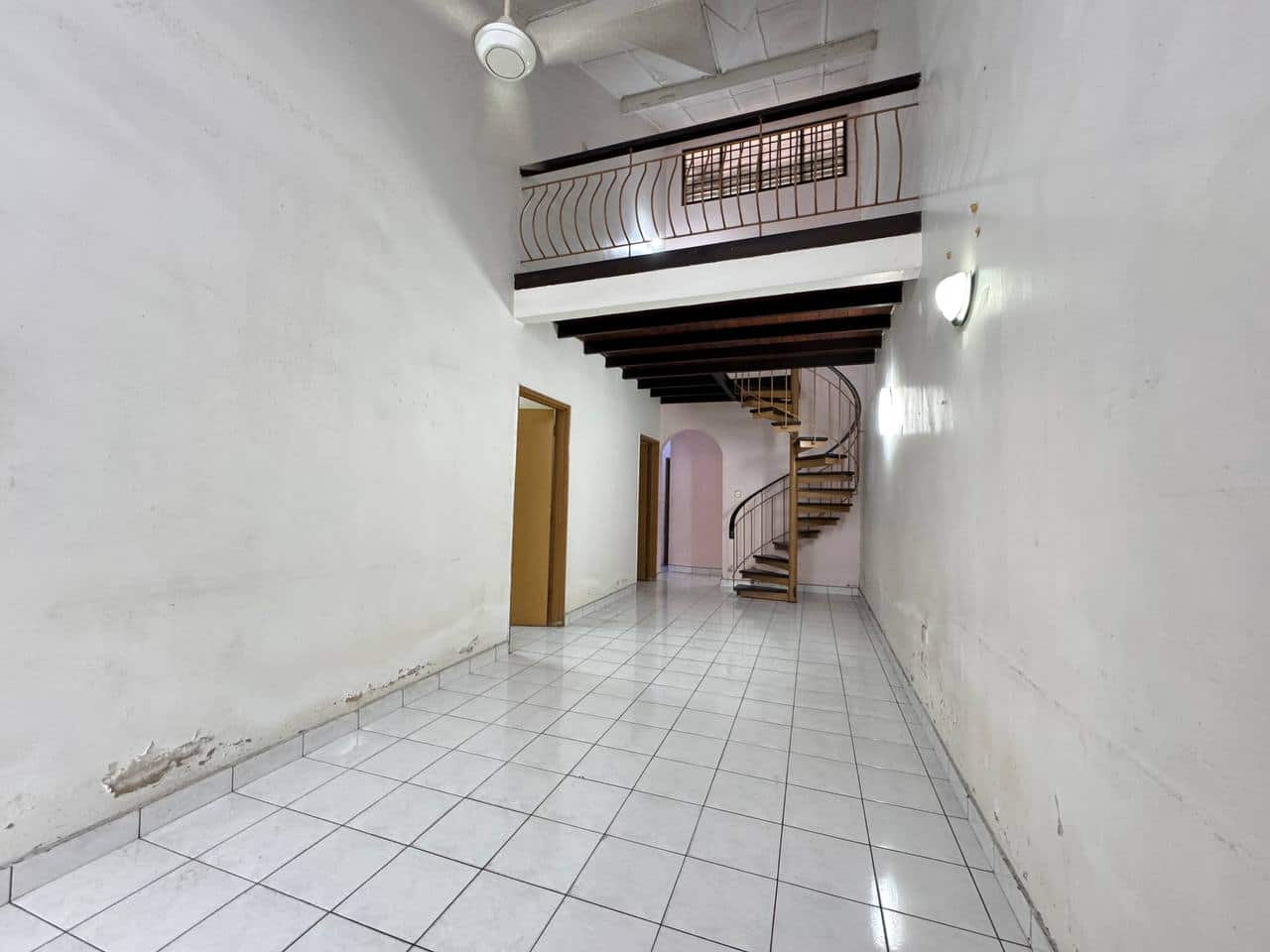 Single Storey Terrace (with a mezzanine floor) Taman Molek