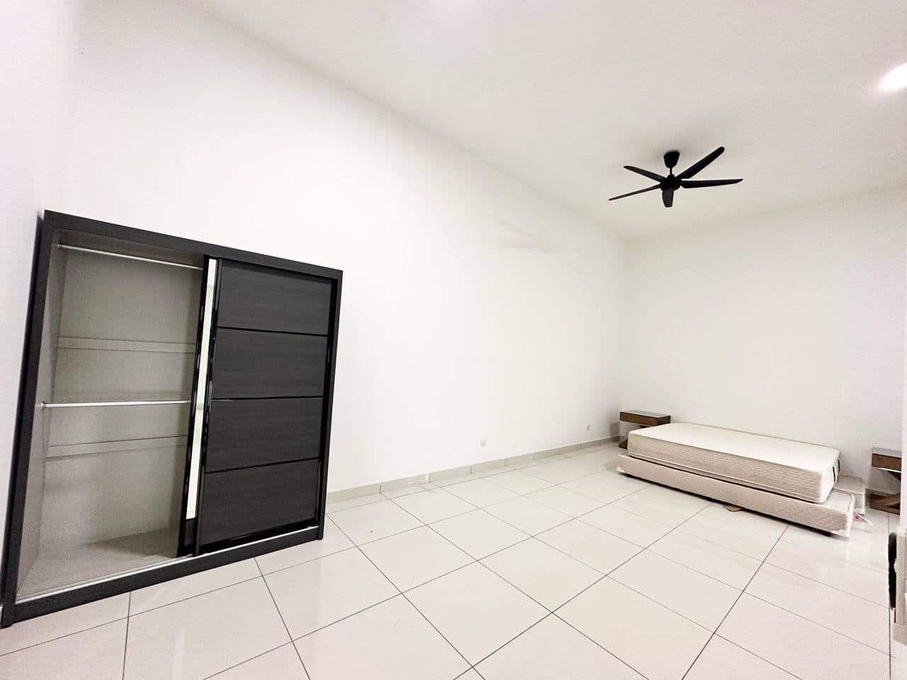 Penthouse Bukit Indah 7