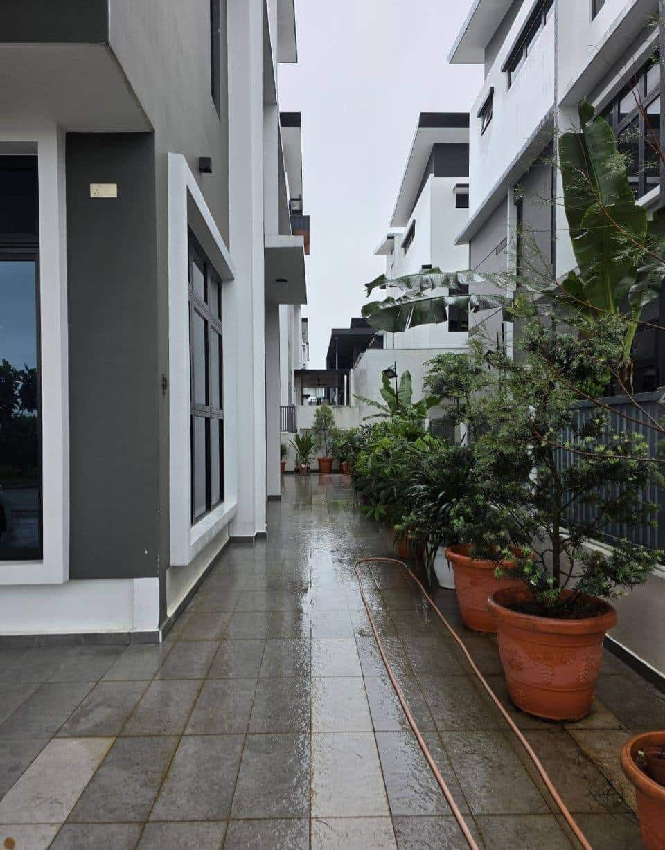 3 Storey Semi-D Nusa Sentral 2
