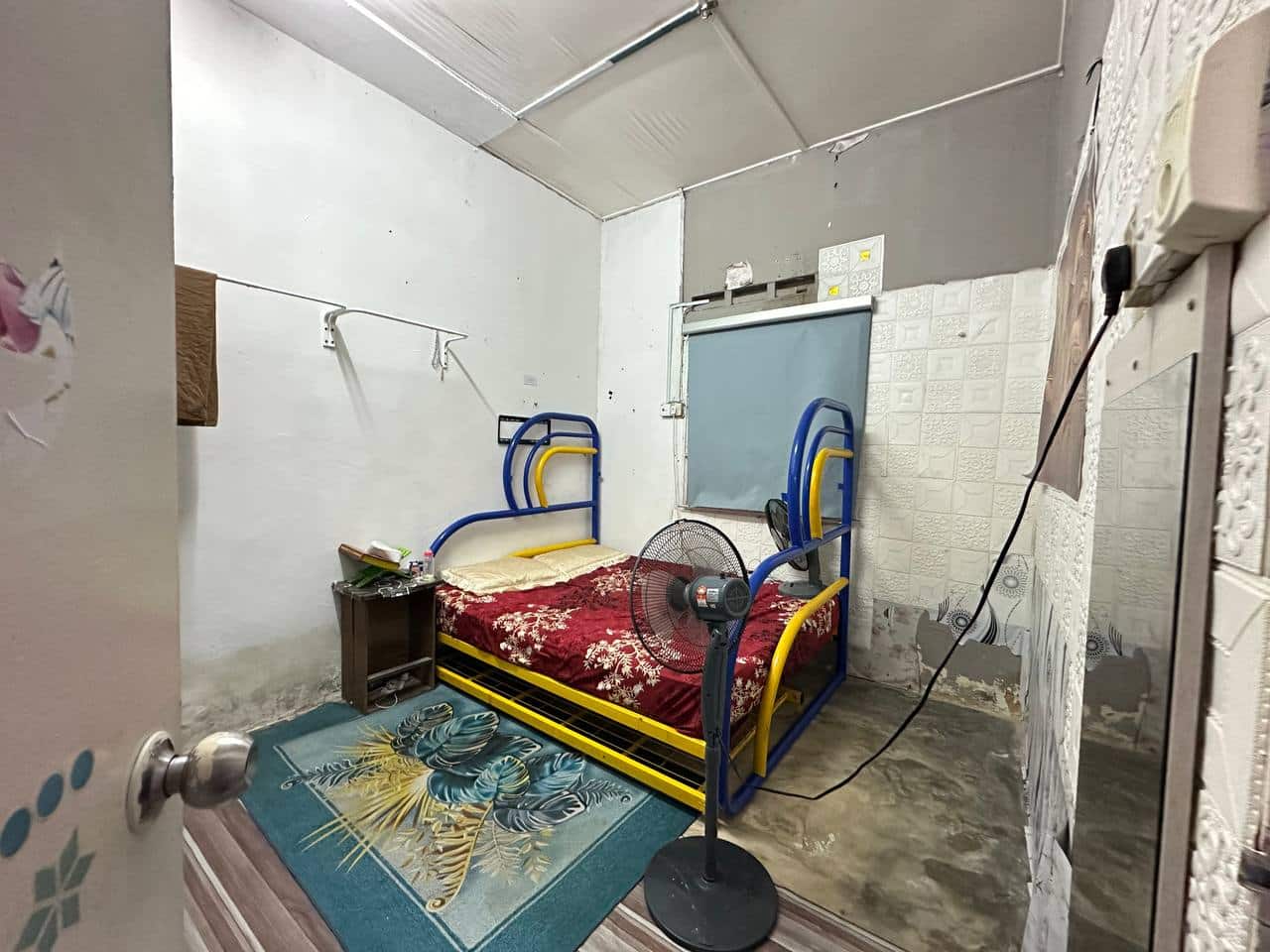 Single Storey Terrace Gelang Patah 9