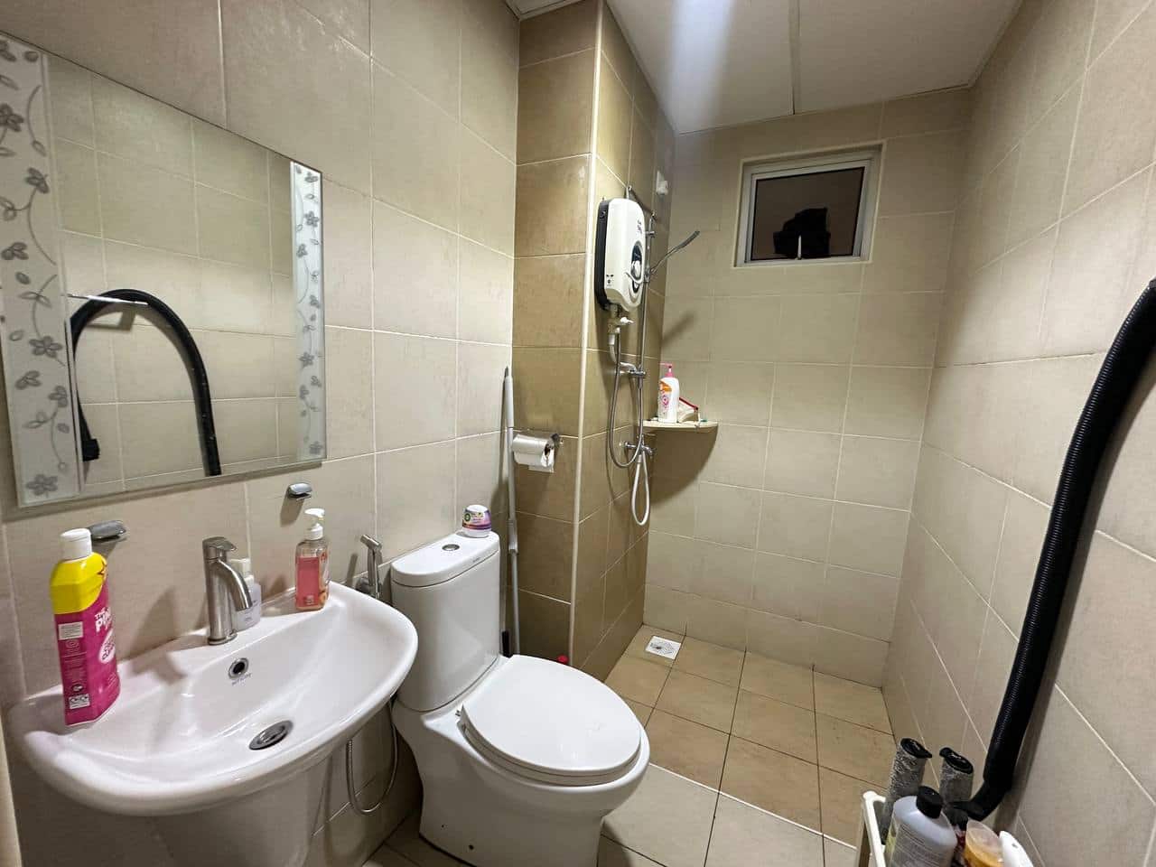 Golden Sands Residence Tanah Emas 9