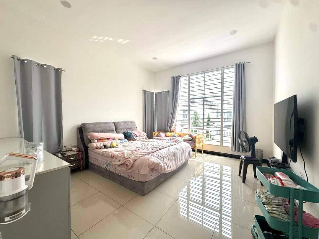 Double Storey Cluster House Setia Tropika