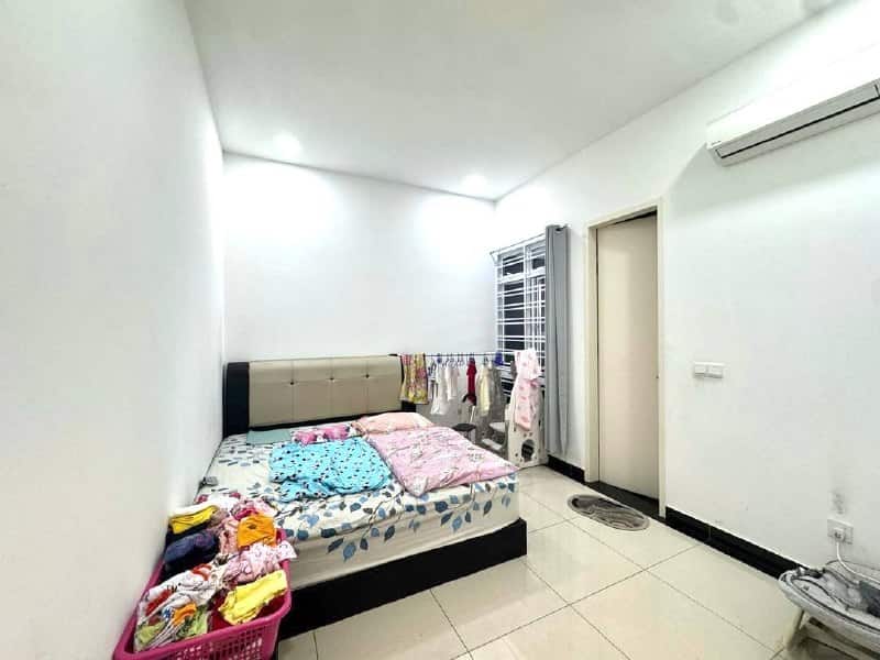 Double Storey Cluster House Setia Tropika 5