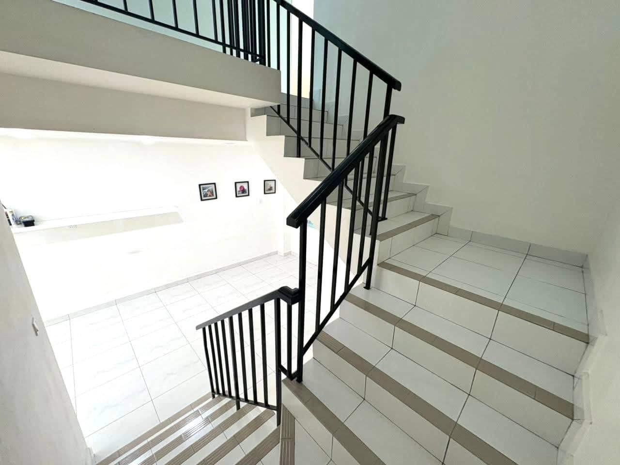 Double Storey Terrace - Endlot Cube 166 @ JP Perdana 3
