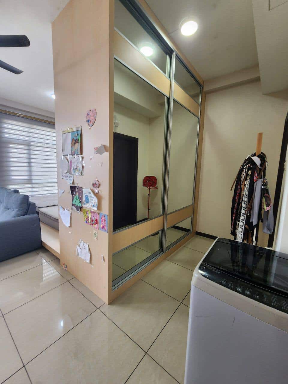 Studio Molek Regency 6