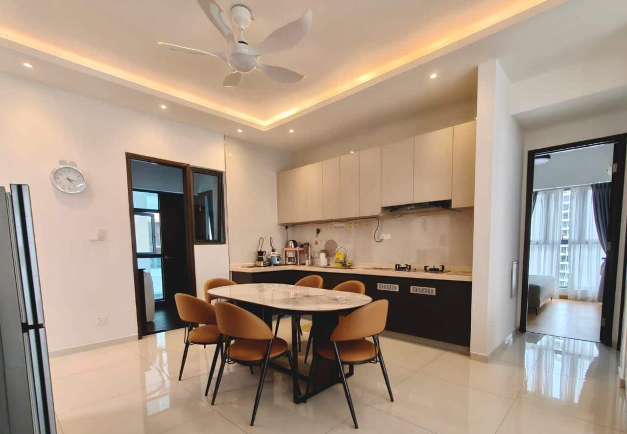 Condominium Country Garden Danga Bay 4