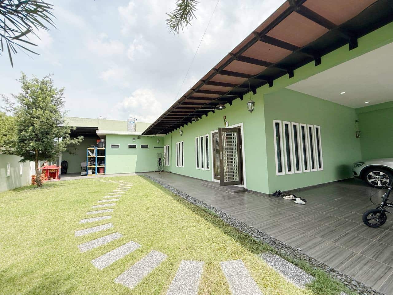 Single Storey Cluster Corner Kota Masai