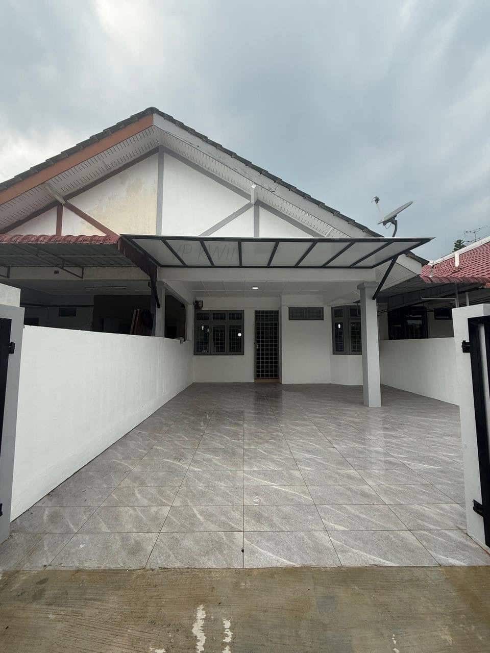 Single Storey Terrace Taman Molek